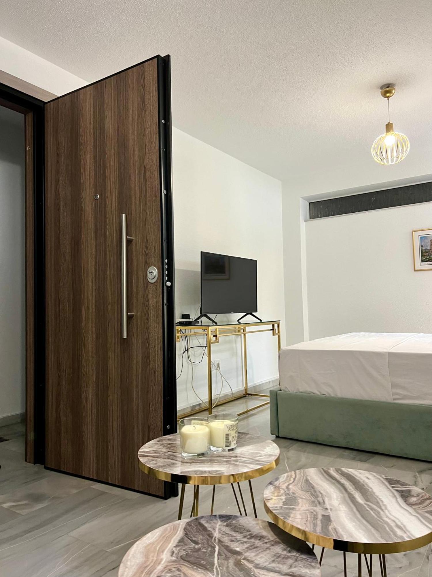 New Apartment At Athenian Riviera Exterior foto